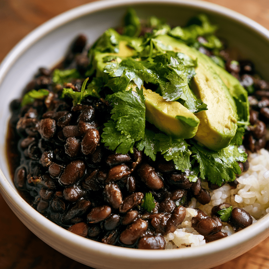 Quick Chipotle Black Bean Bowls Serving suggestion for Quick Chipotle Black Bean Bowls โ Chipotle Black Bean Bowls